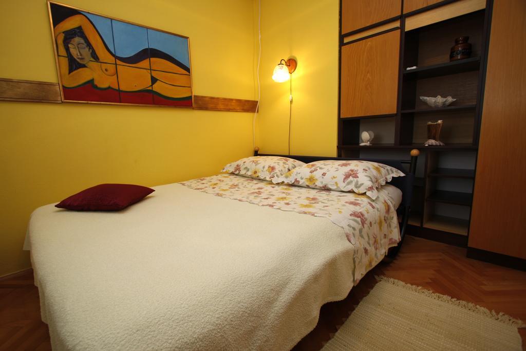 Apartments Delfin Tučepi الغرفة الصورة